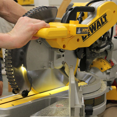 Dewalt DWS780 XPS 240V Slide Mitre Saw